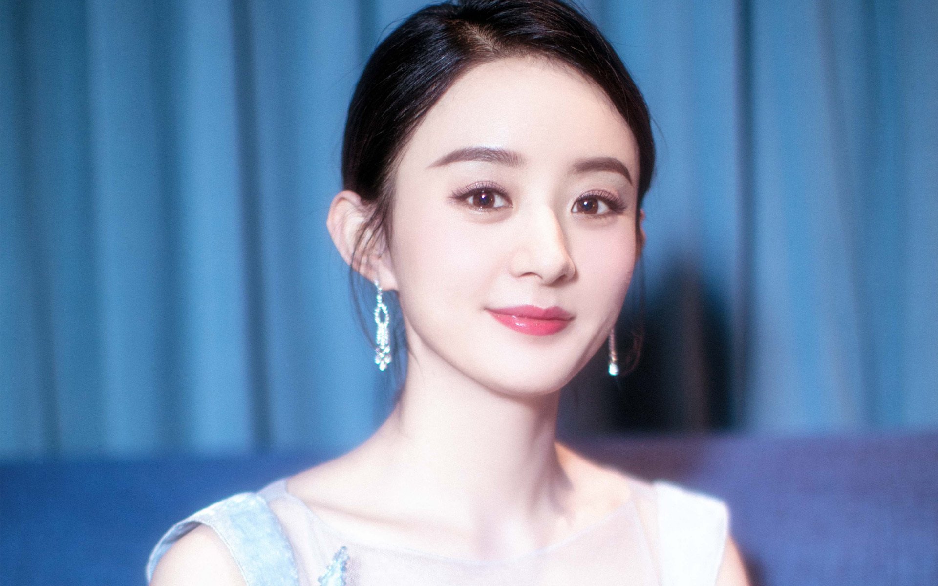 爱游戏中国官方网站平台-激烈篮球季后赛抢七大战，篮球季后赛怎么打