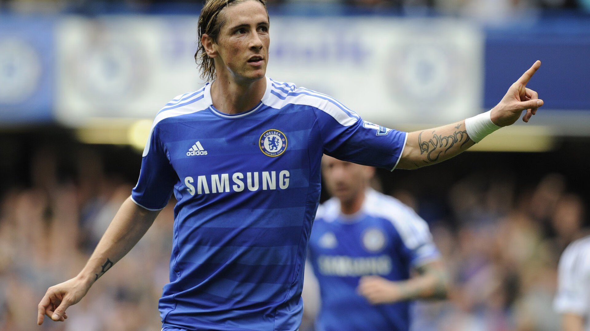 中国足球宣传月开启，系列公益活动精彩纷呈，足球公益比赛